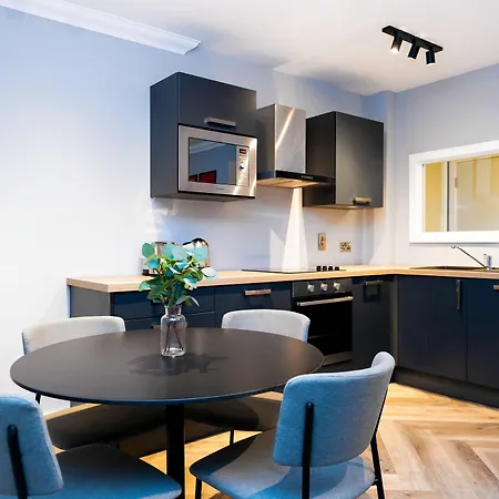 Апарт-отель Staycity Aparthotels, Dublin, Christchurch Дублин
