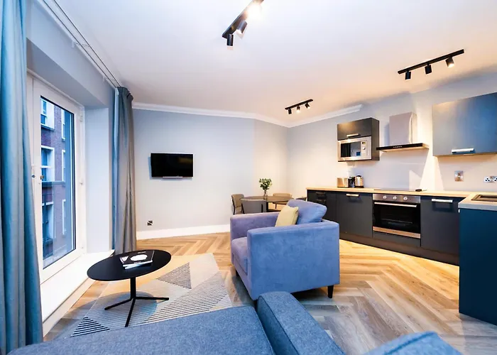 Staycity Aparthotels, Dublin, Christchurch Hotel 4*