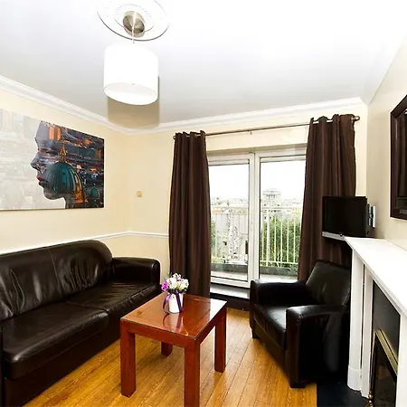 Staycity Aparthotels, Dublin, Christchurch מלון דירות דבלין